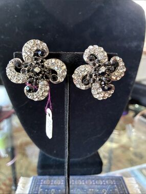 Crystal Swirl Flower Clip-On Earrings - Black and Silver